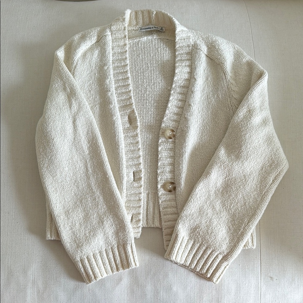 Abercrombie & Fitch Off-White Cardigan Sweater